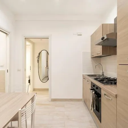 First Floor Appartement *