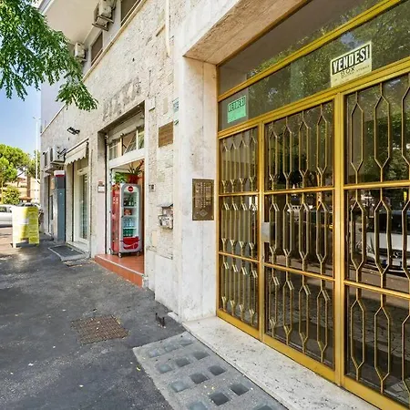 First Floor Appartement Rome